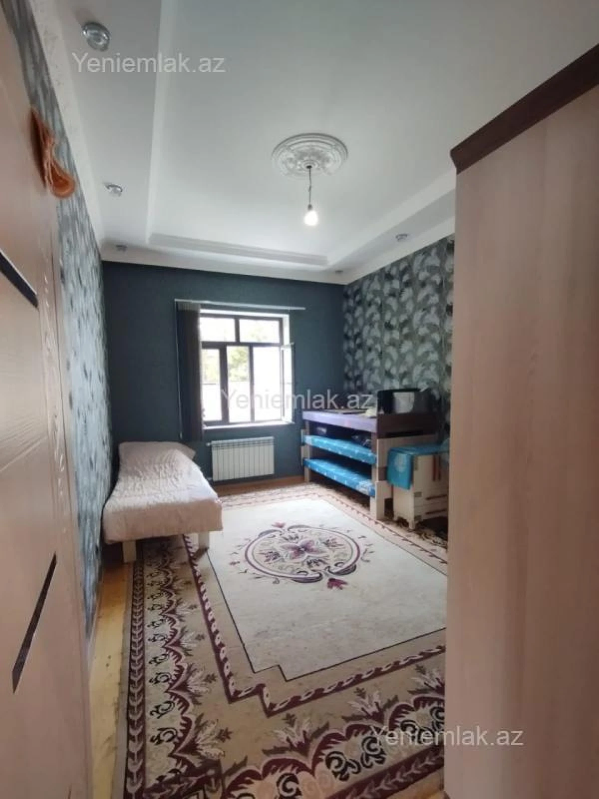 Satılır 6 otaqlı həyət evi 400 m²