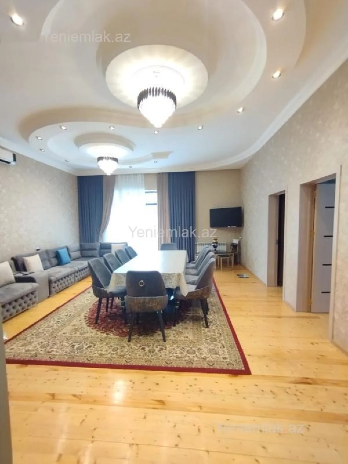 Satılır 6 otaqlı həyət evi 400 m²