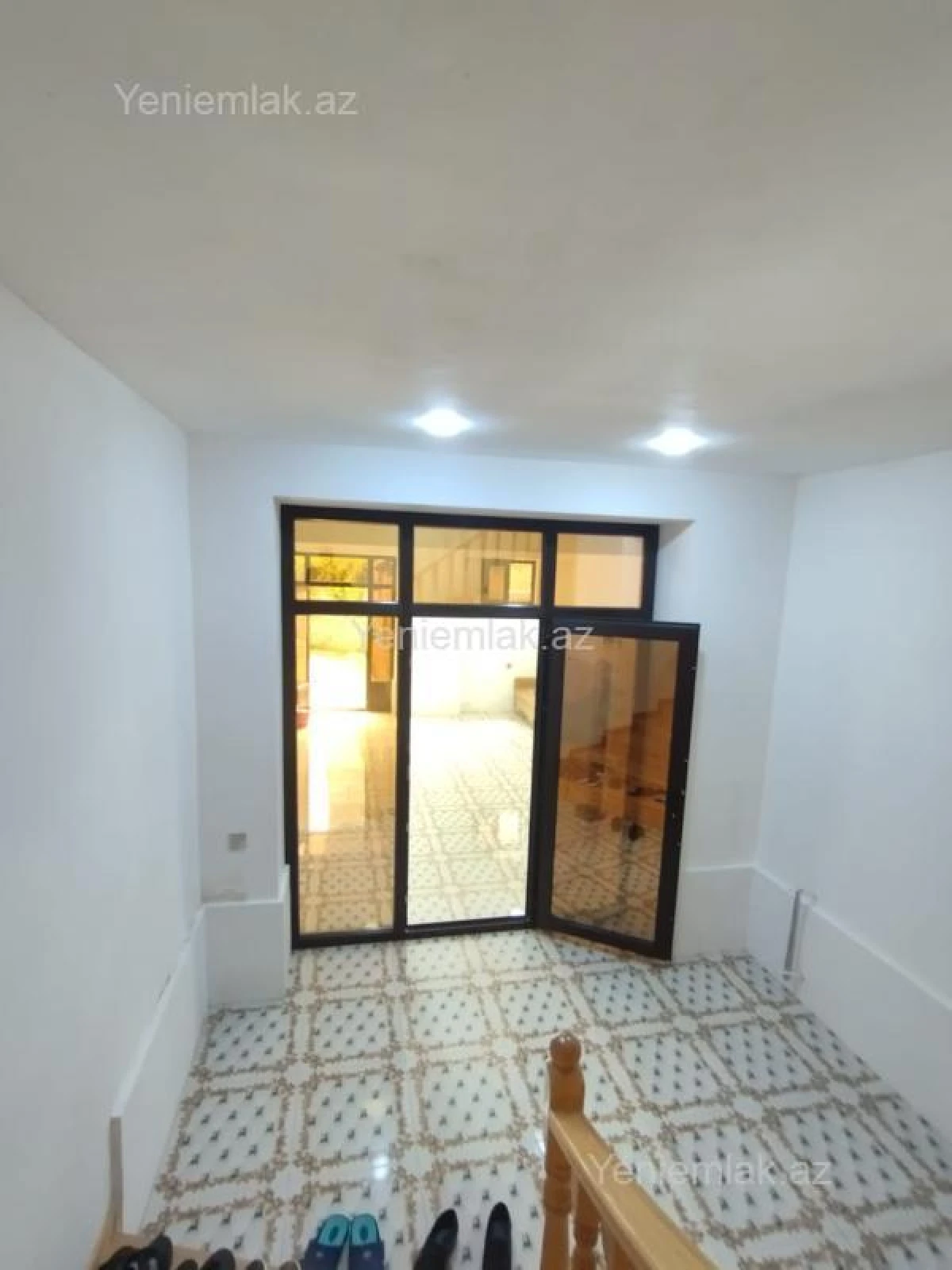 Satılır 6 otaqlı həyət evi 400 m²