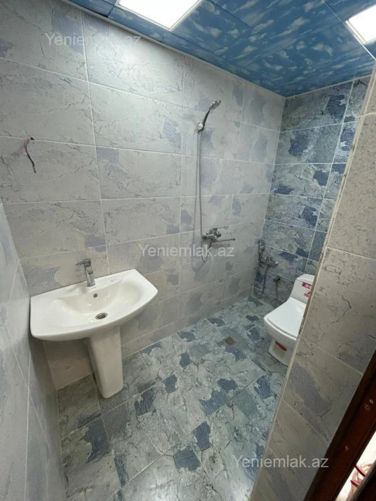 Satılır 4 otaqlı həyət evi 130 m²