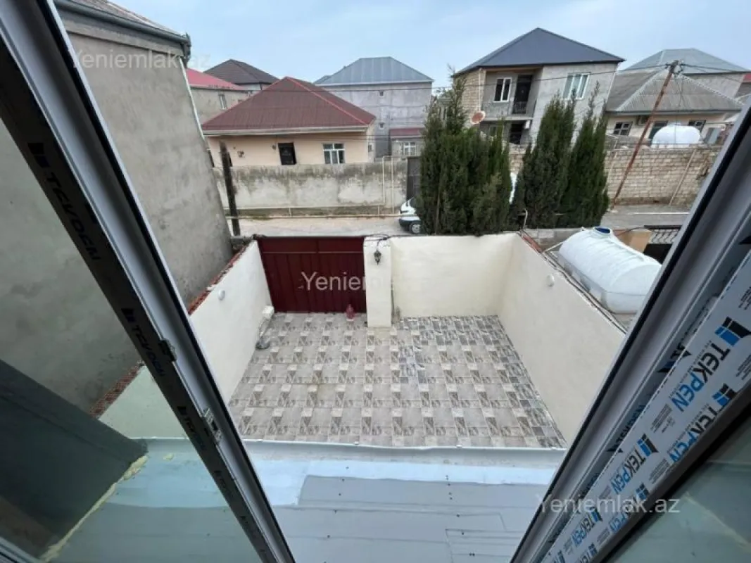 Satılır 4 otaqlı həyət evi 130 m²