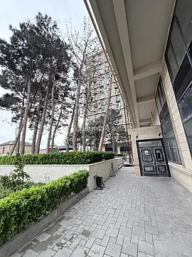 Satılır 2 otaqlı yeni tikili 74.4 m²