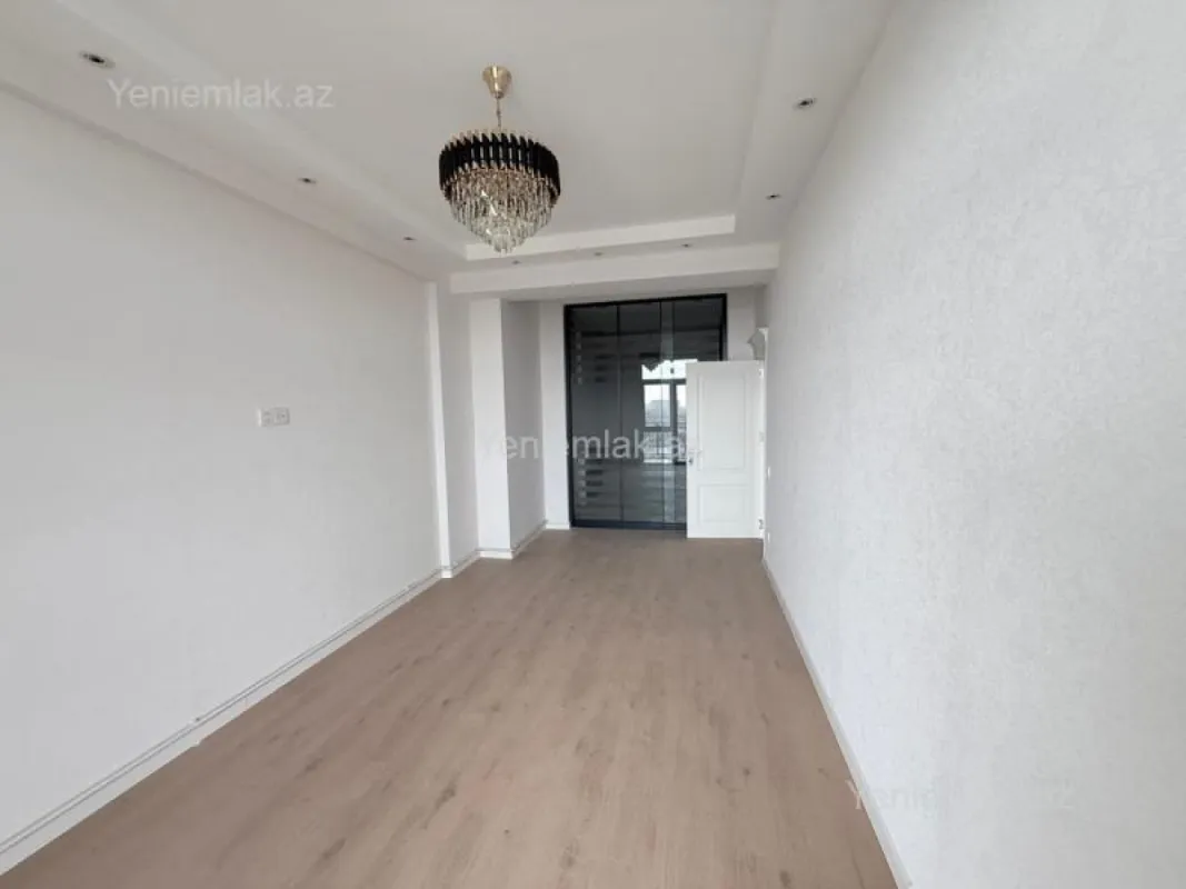 Satılır 2 otaqlı yeni tikili 74.4 m²