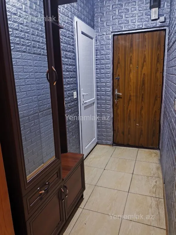 Satılır 2 otaqlı köhnə tikili 46 m²