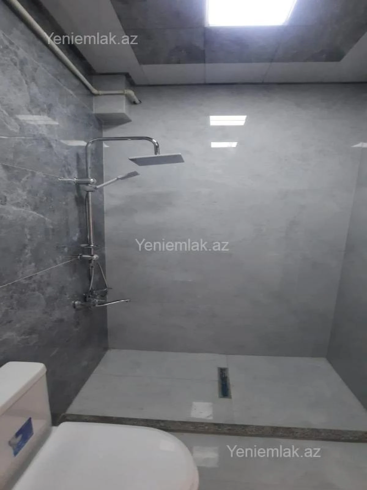 Satılır 3 otaqlı köhnə tikili 72 m²