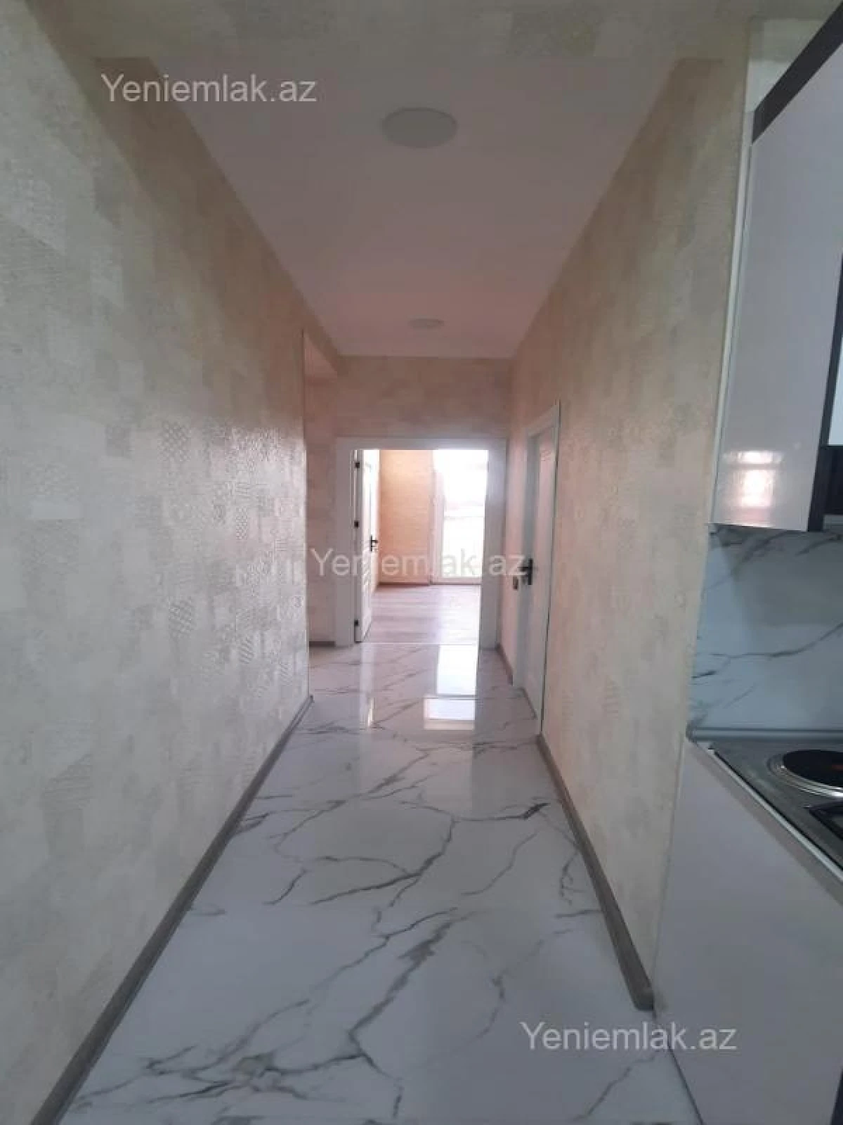 Satılır 3 otaqlı köhnə tikili 72 m²