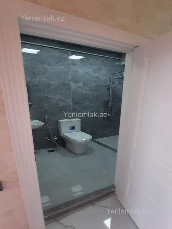 Satılır 3 otaqlı köhnə tikili 72 m²