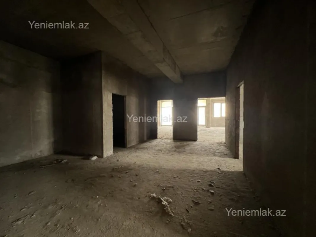 Satılır 4 otaqlı yeni tikili 246 m²