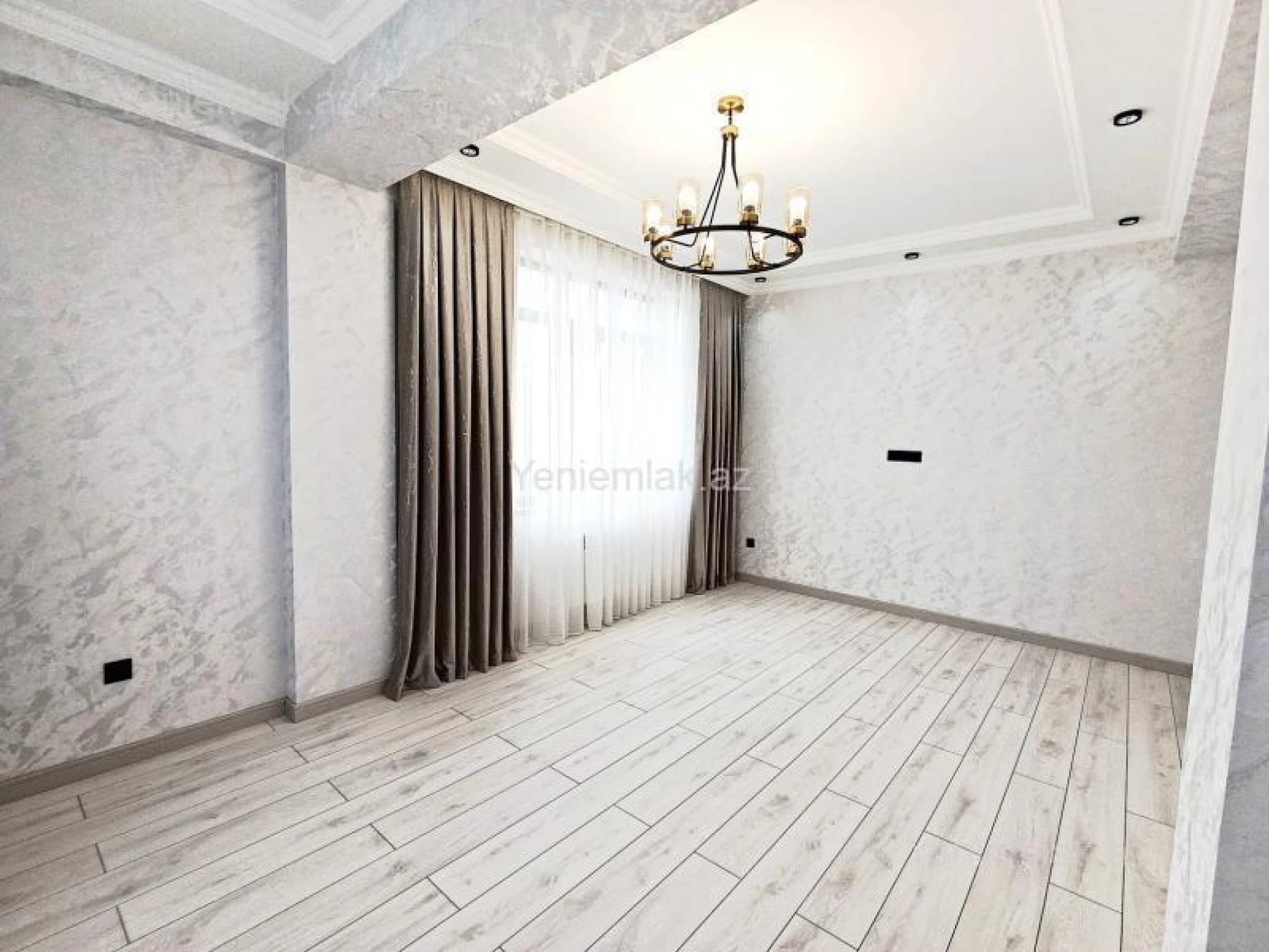 Satılır 2 otaqlı yeni tikili 63 m²