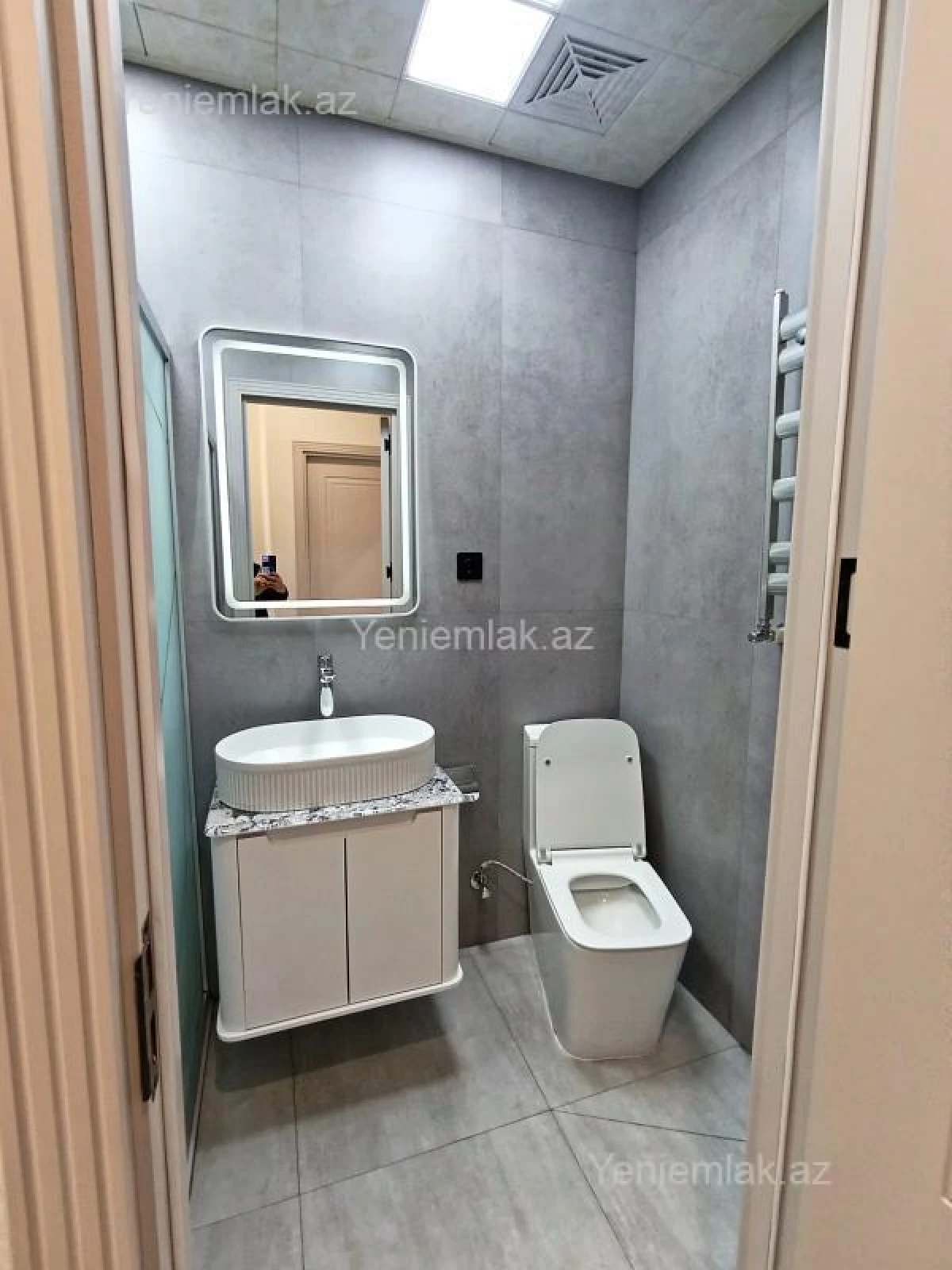 Satılır 2 otaqlı yeni tikili 63 m²