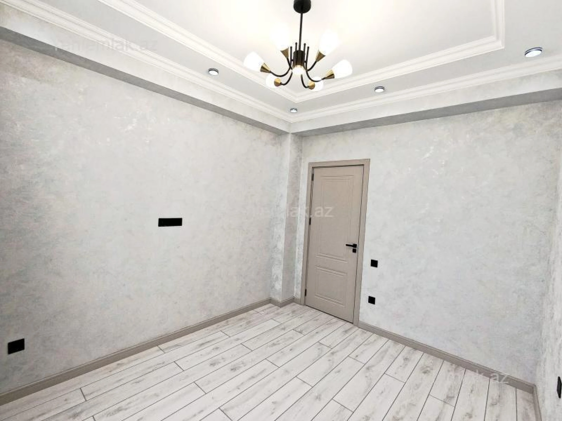 Satılır 2 otaqlı yeni tikili 63 m²