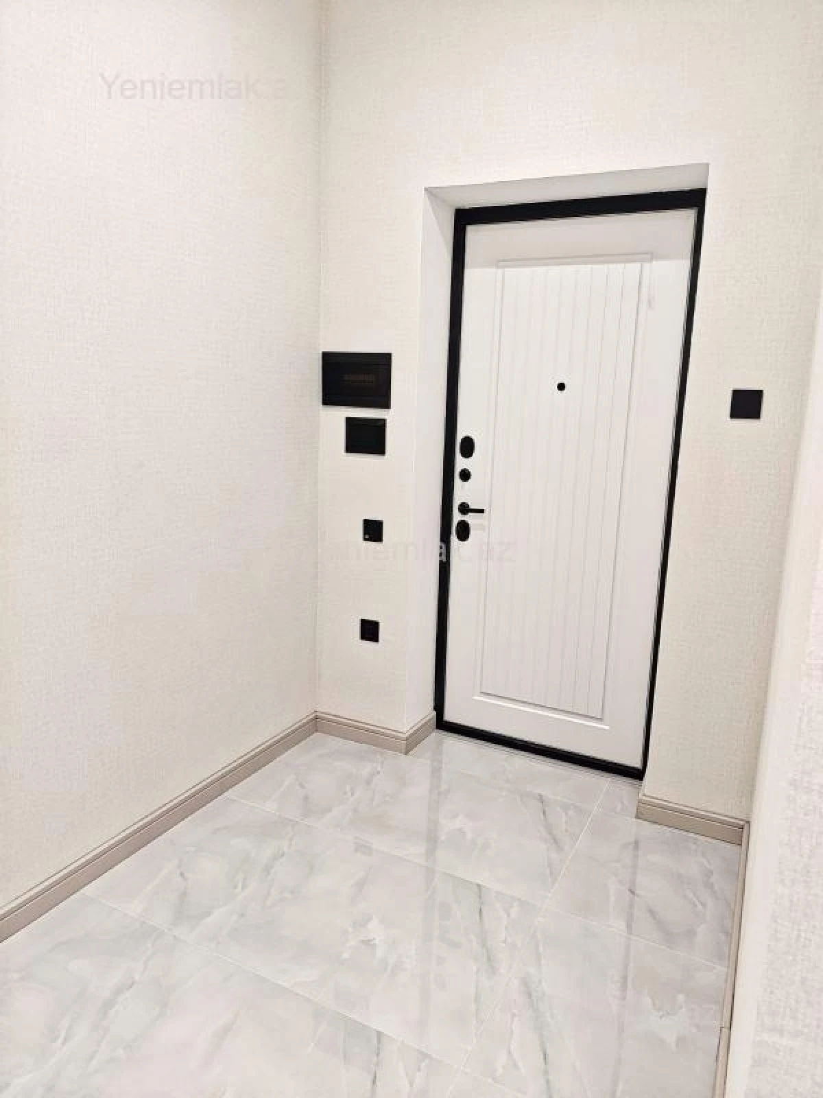 Satılır 2 otaqlı yeni tikili 63 m²
