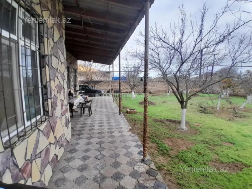 Satılır 3 otaqlı həyət evi 90 m²