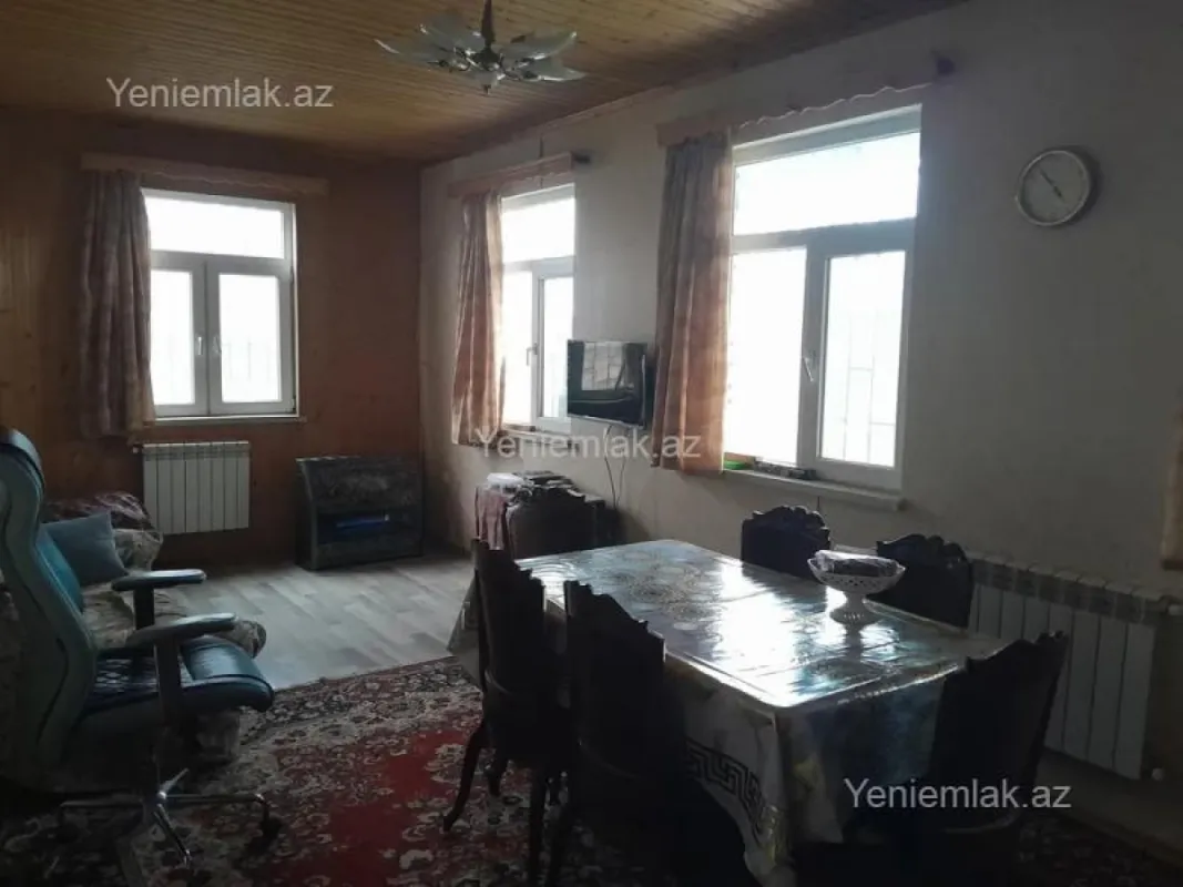 Satılır 3 otaqlı həyət evi 90 m²