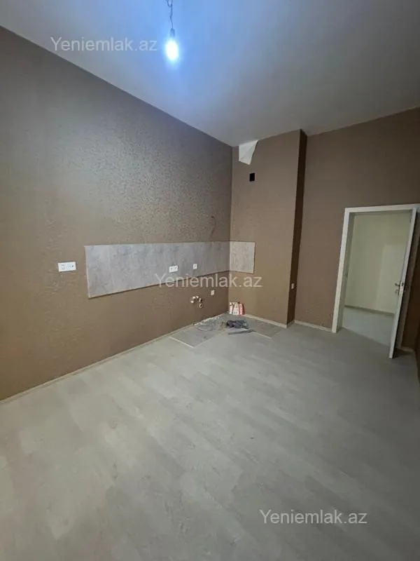 Satılır 2 otaqlı yeni tikili 71 m²