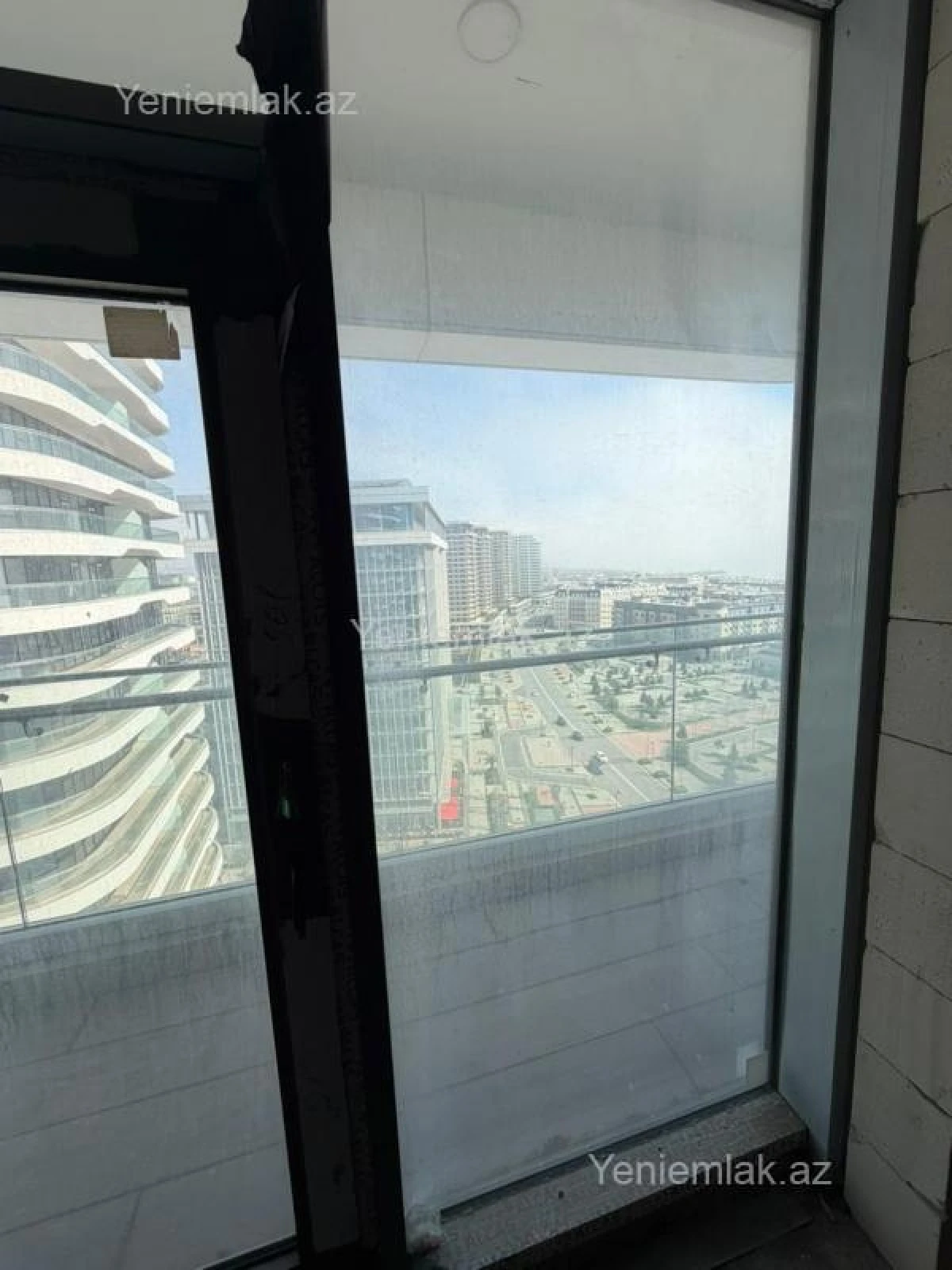 Satılır 3 otaqlı yeni tikili 190 m²