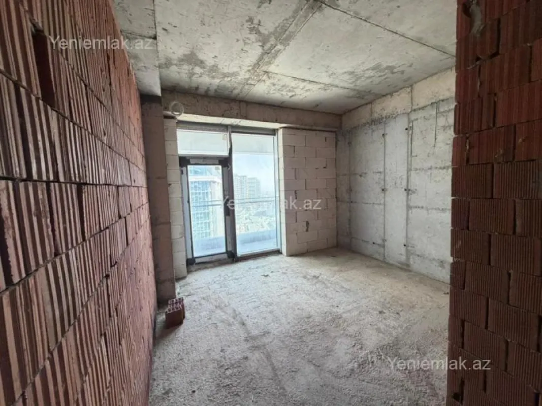 Satılır 3 otaqlı yeni tikili 190 m²