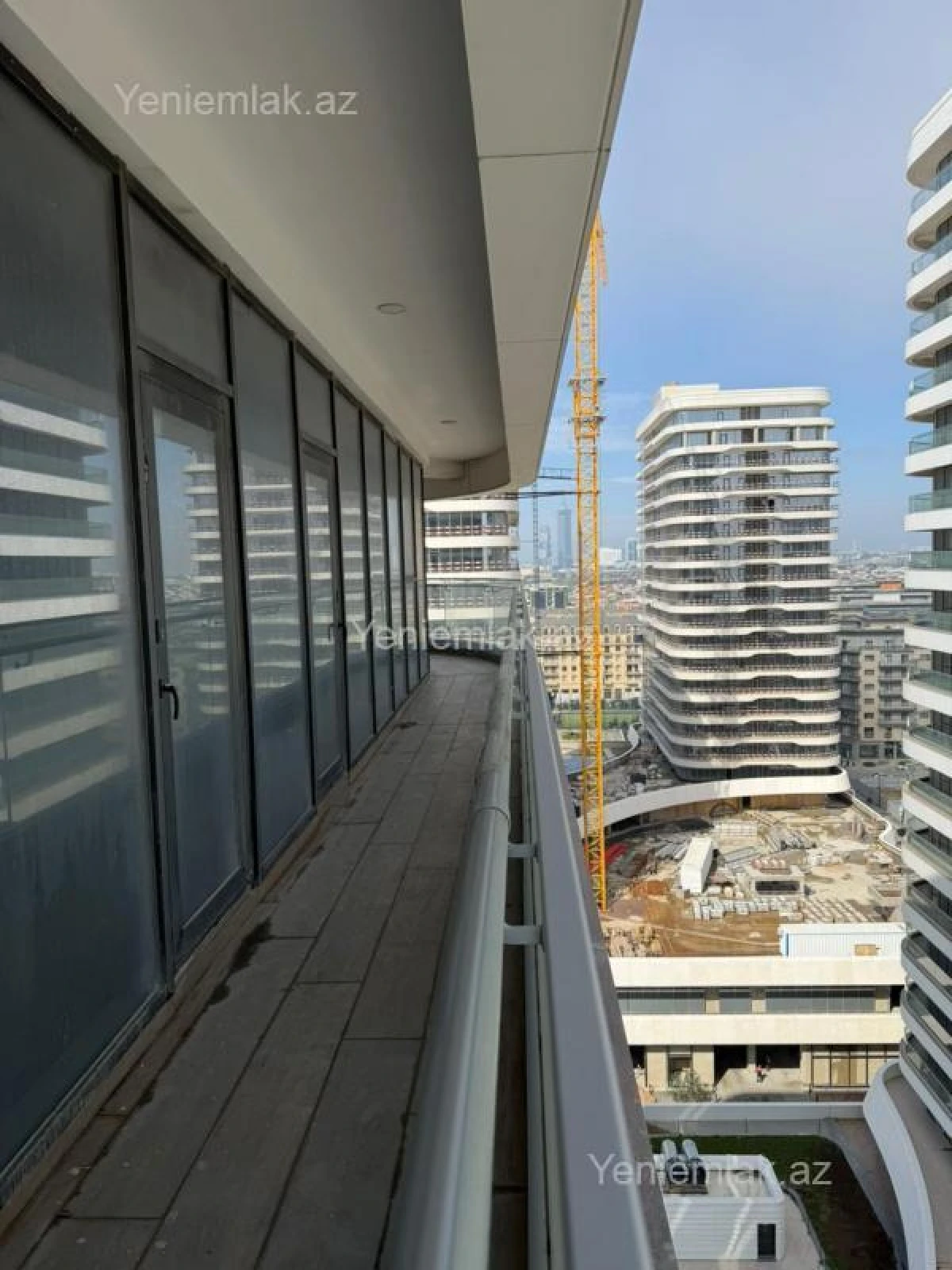 Satılır 3 otaqlı yeni tikili 190 m²