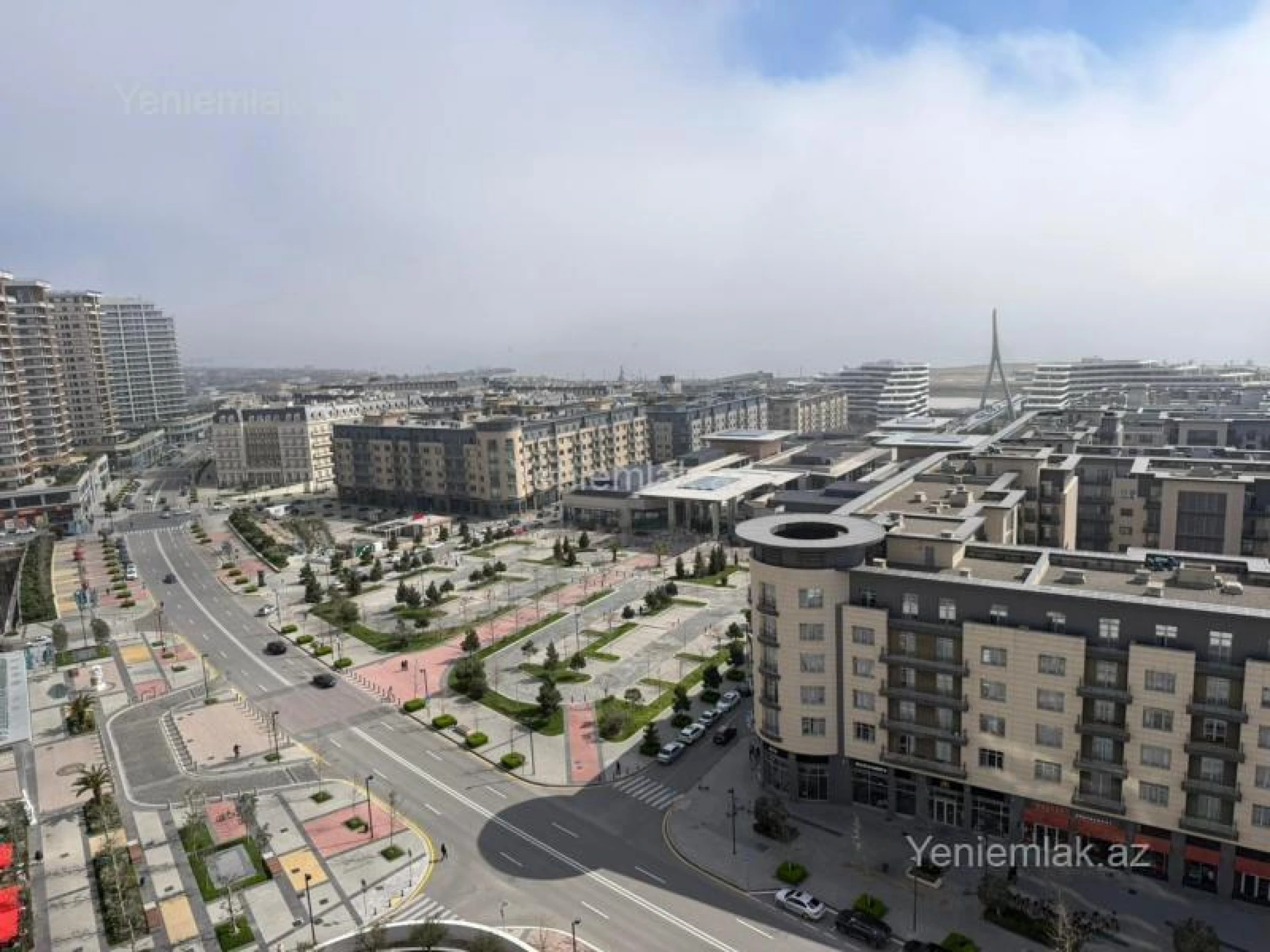 Satılır 3 otaqlı yeni tikili 190 m²