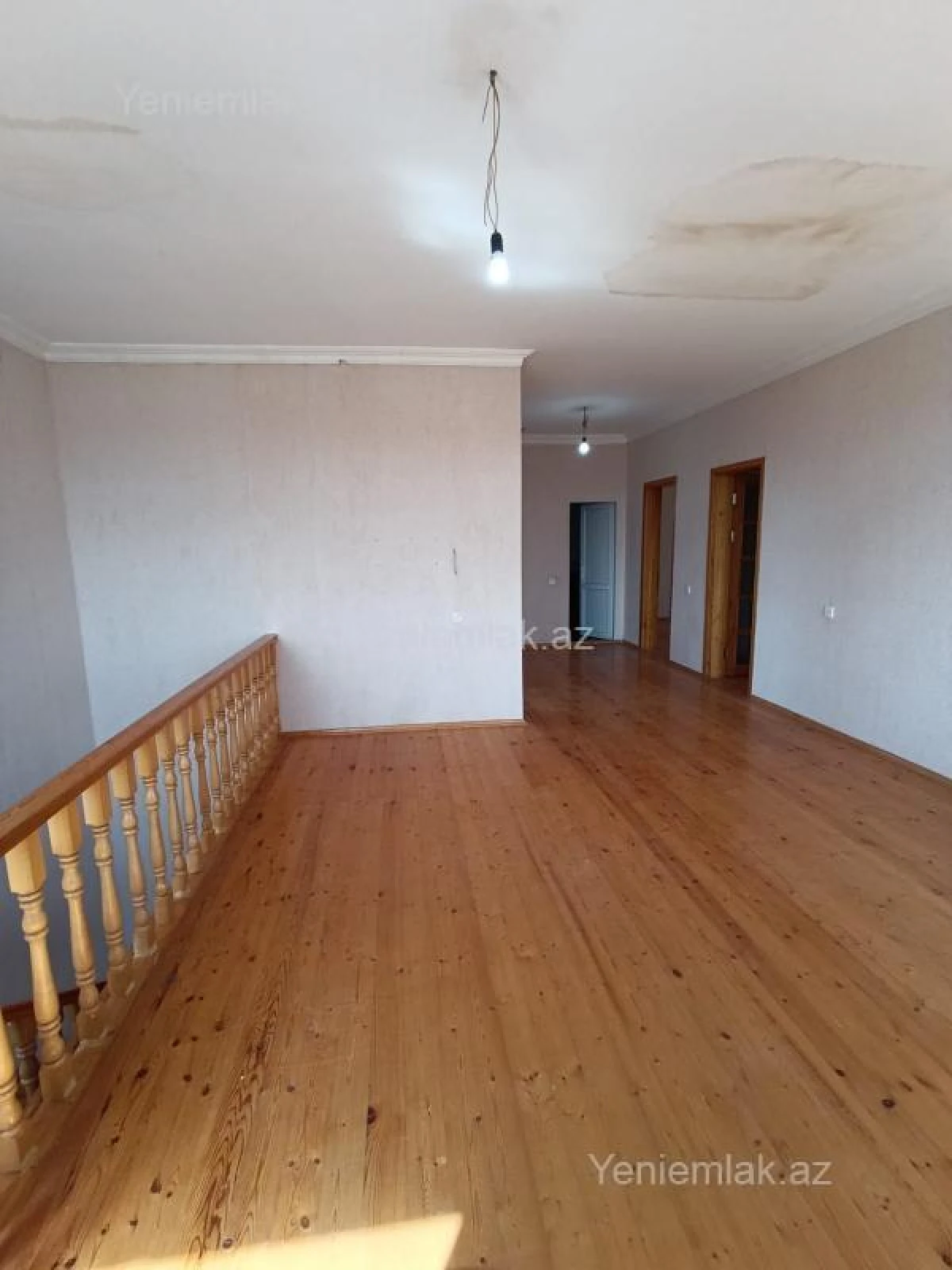 Satılır 6 otaqlı həyət evi 280 m²