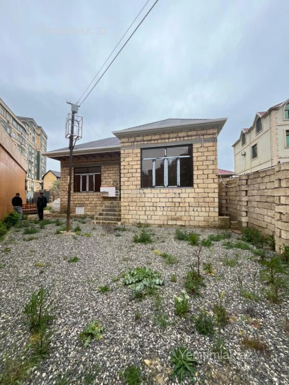 Satılır 2 otaqlı həyət evi 70 m²