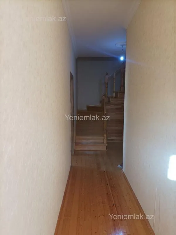 Satılır 4 otaqlı həyət evi 150 m²
