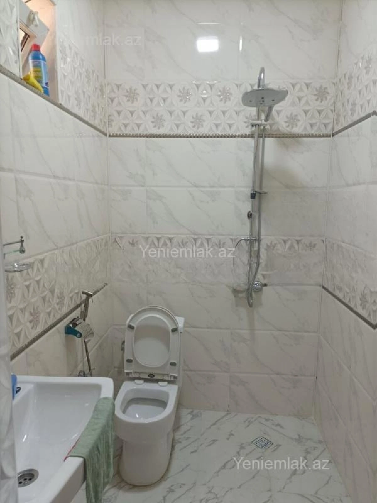 Satılır 4 otaqlı həyət evi 150 m²