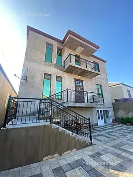 Satılır 6 otaqlı həyət evi 300 m² — Bakı, Binəqədi 6 otaq 300.00 m²