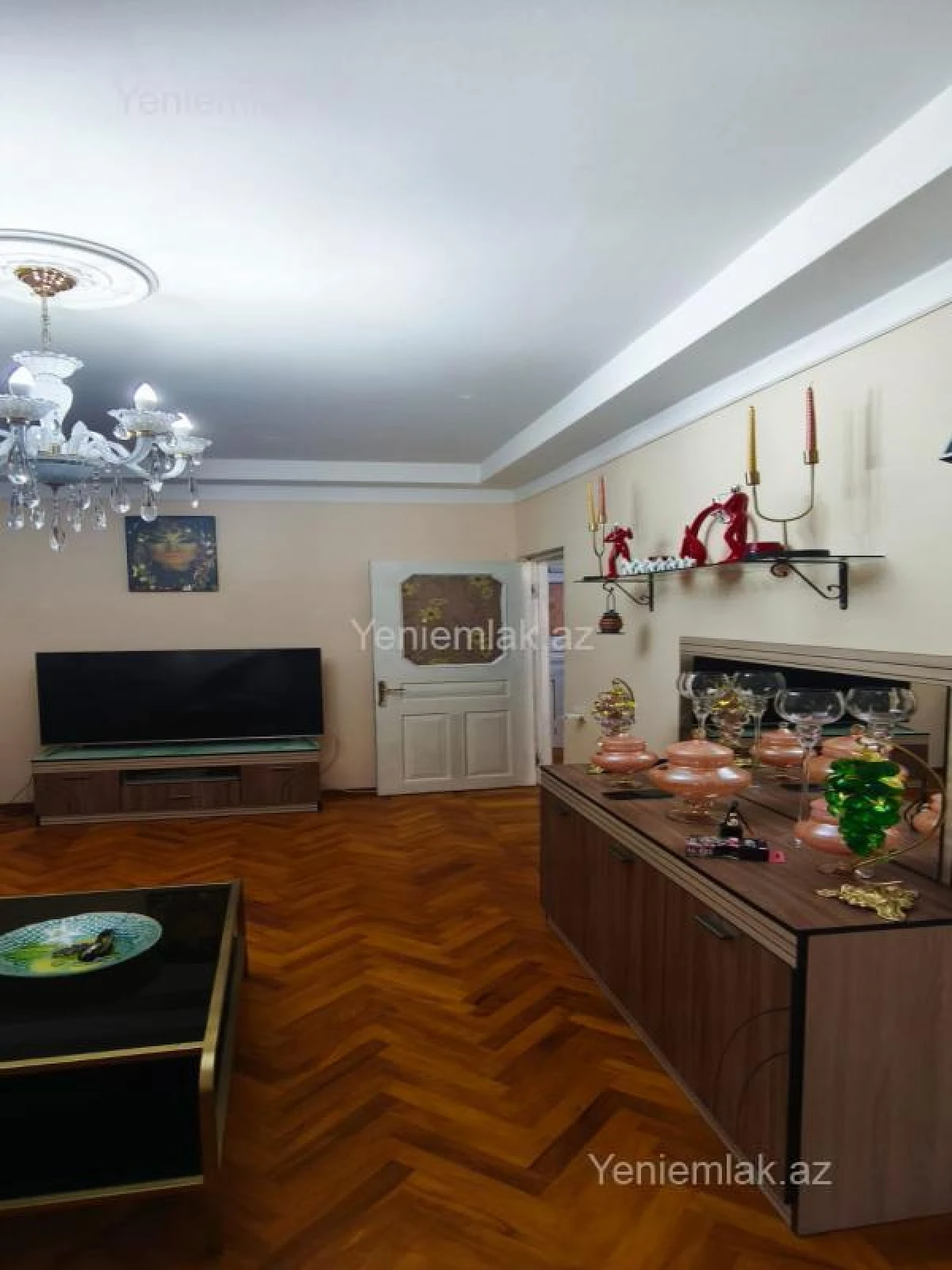 Satılır 3 otaqlı köhnə tikili 60 m²