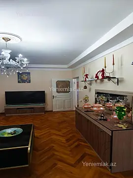 Satılır 3 otaqlı köhnə tikili 60 m²