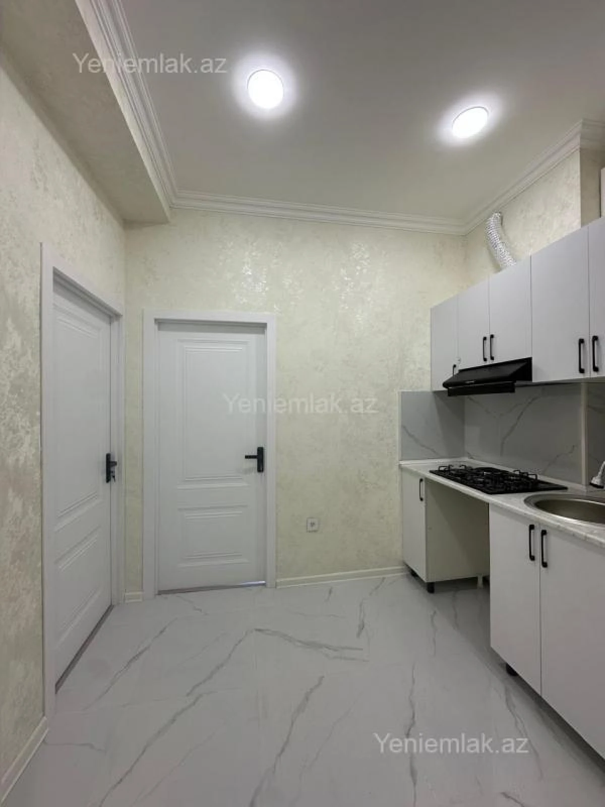 Satılır 3 otaqlı yeni tikili 58 m²