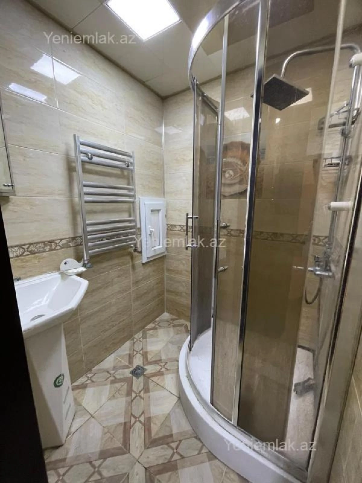 Satılır 3 otaqlı yeni tikili 80 m²