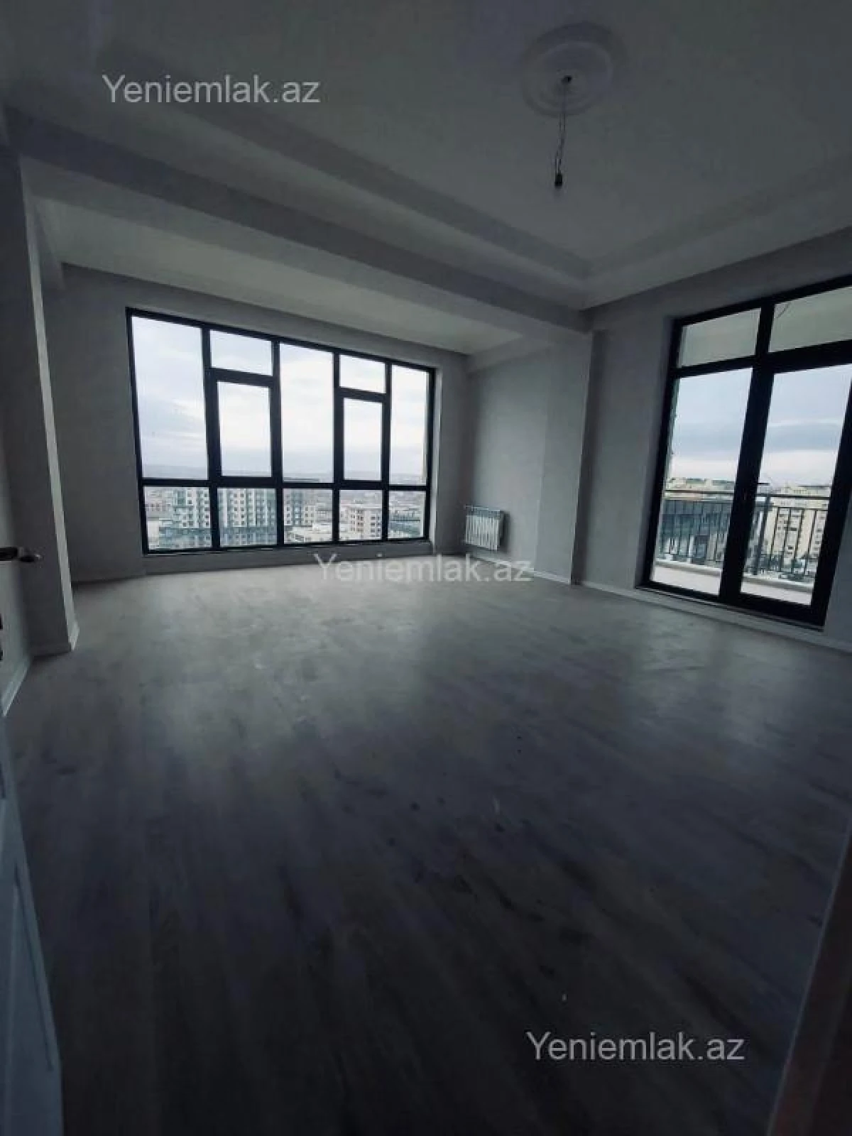 Satılır 2 otaqlı yeni tikili 95 m²
