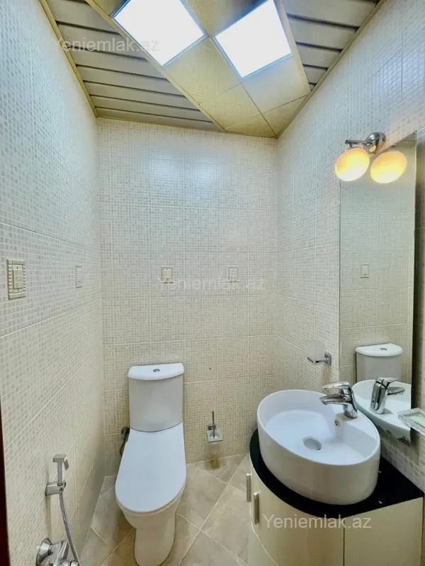 Satılır 7 otaqlı yeni tikili 350 m²