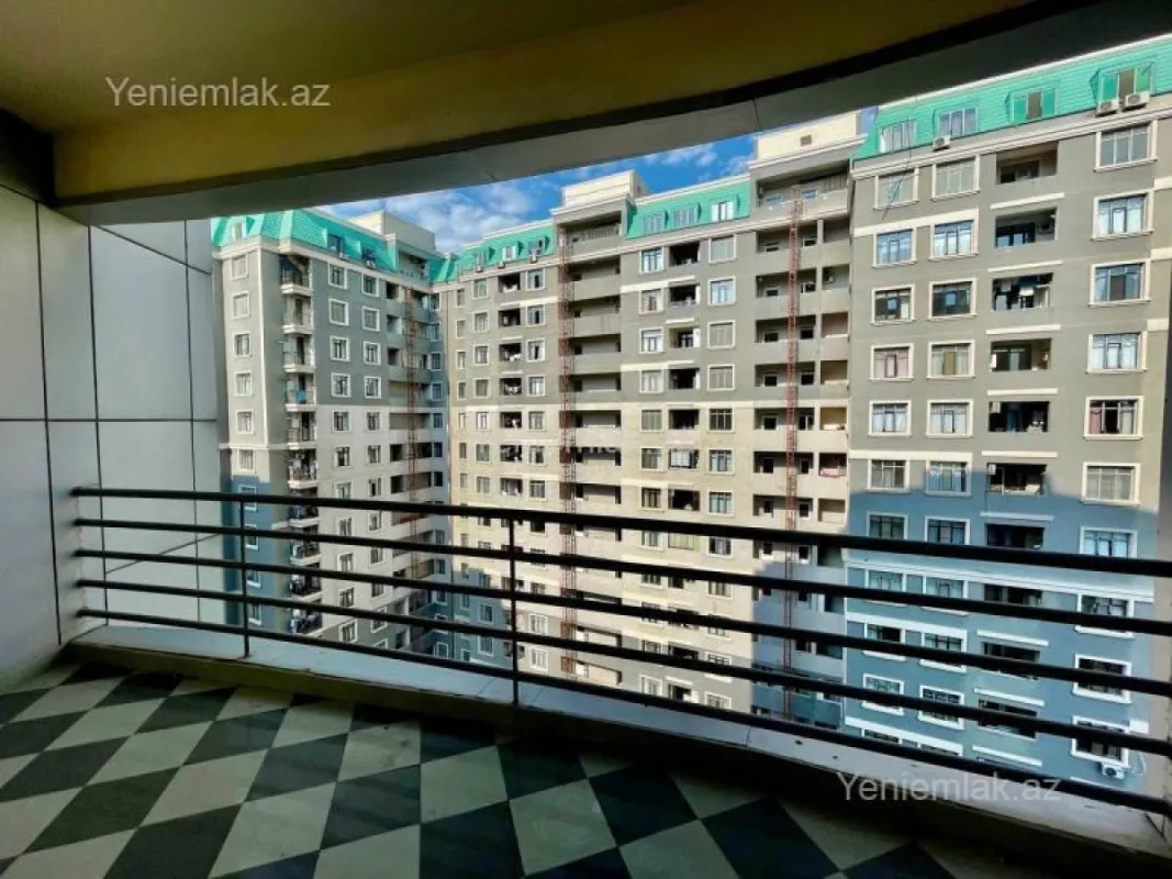 Satılır 7 otaqlı yeni tikili 350 m²