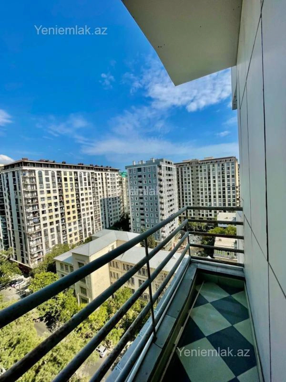 Satılır 7 otaqlı yeni tikili 350 m²