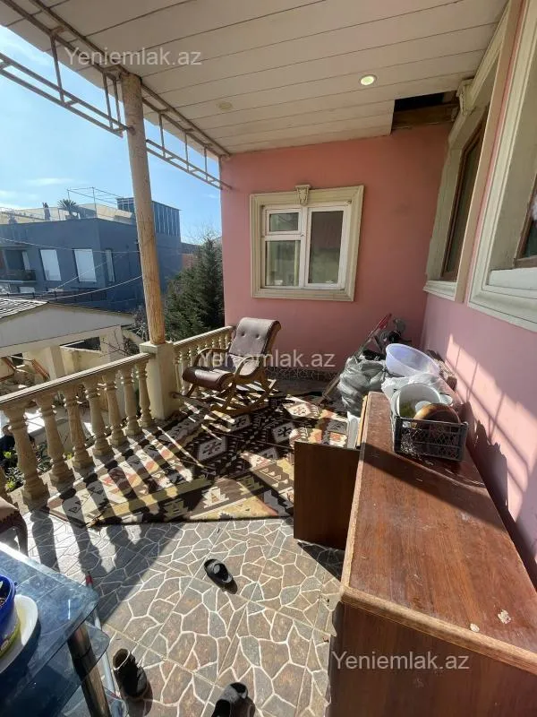 Satılır 5 otaqlı həyət evi 150 m²