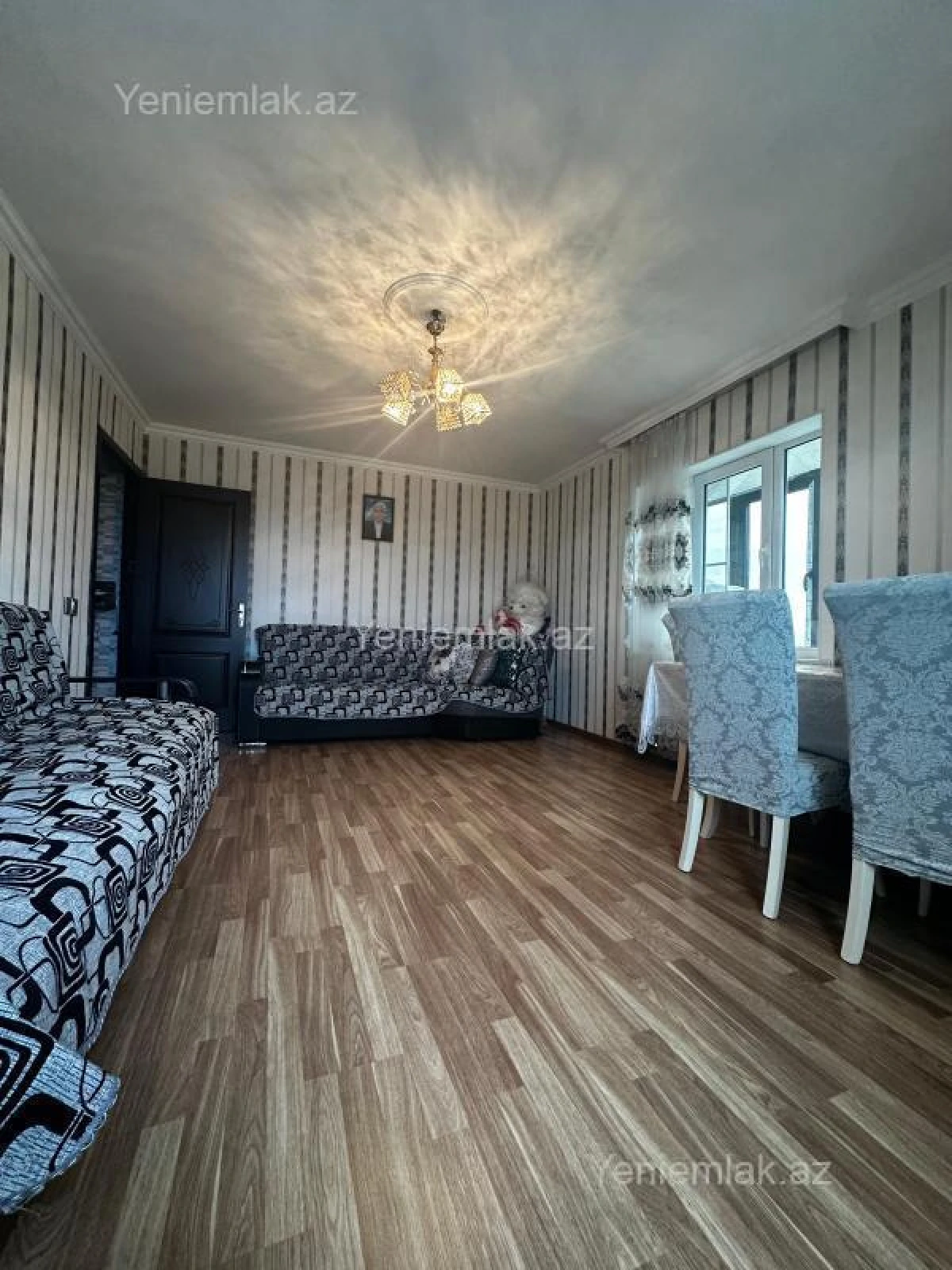 Satılır 2 otaqlı köhnə tikili 54 m²