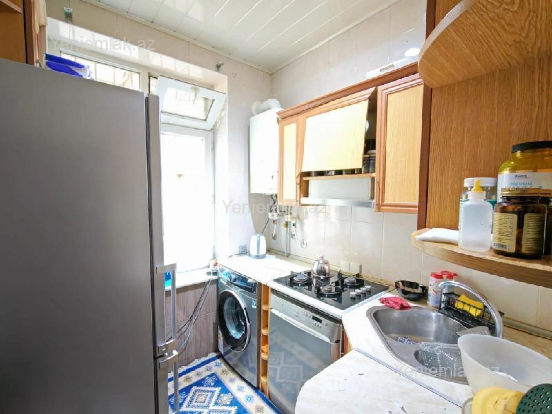 Satılır 3 otaqlı köhnə tikili 80 m²