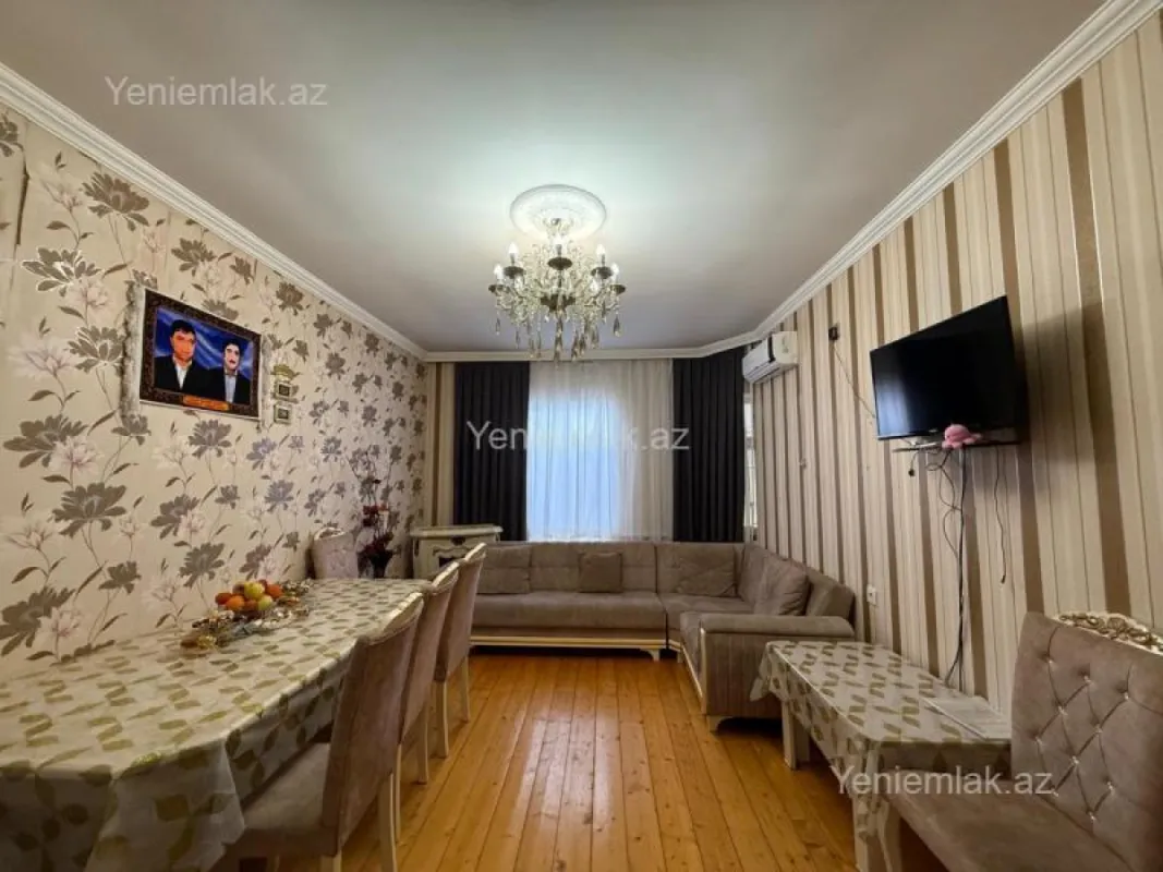 Satılır 4 otaqlı həyət evi 120 m²