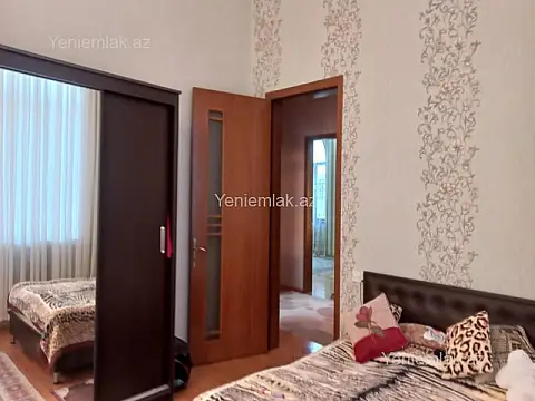 Satılır 6 otaqlı həyət evi 250 m²
