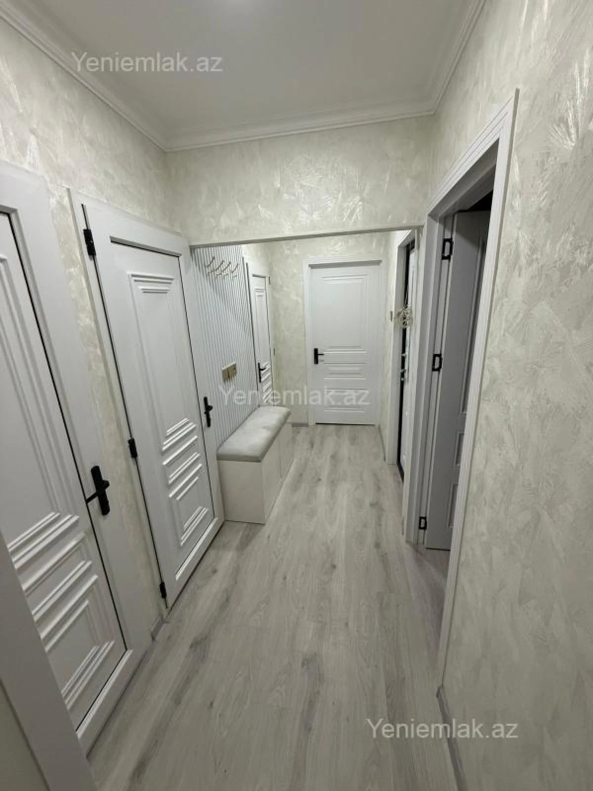 Satılır 2 otaqlı köhnə tikili 62 m²