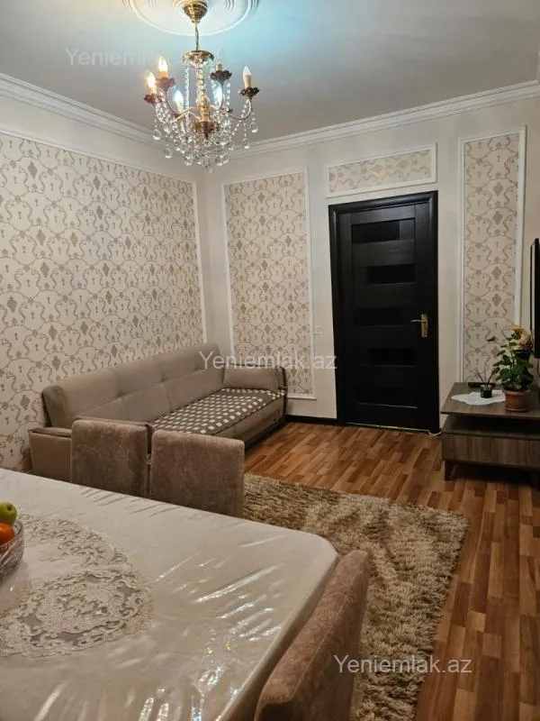 Satılır 3 otaqlı köhnə tikili 80 m²