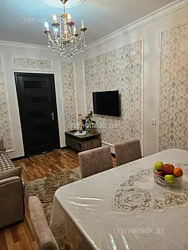 Satılır 3 otaqlı köhnə tikili 80 m²
