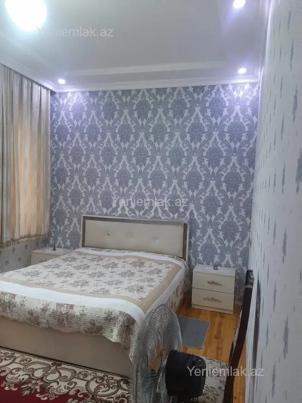 Satılır 4 otaqlı həyət evi 120 m²