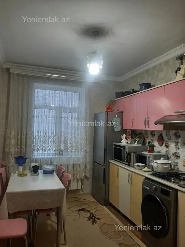 Satılır 4 otaqlı həyət evi 120 m²