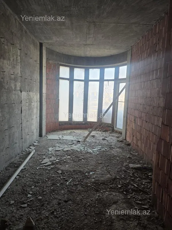 Satılır 5 otaqlı yeni tikili 226 m²