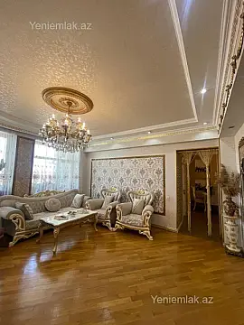 Satılır 3 otaqlı yeni tikili 130 m²