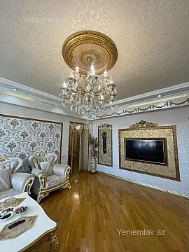 Satılır 3 otaqlı yeni tikili 130 m²