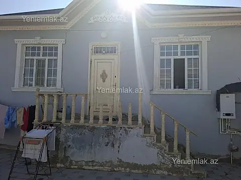 Satılır 4 otaqlı həyət evi 110 m²